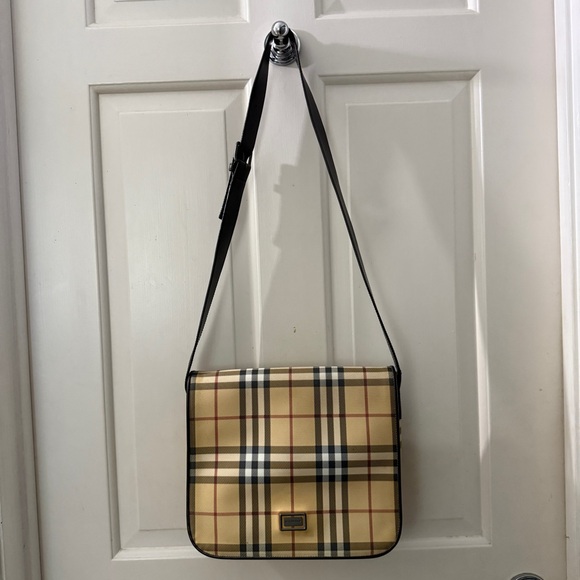 Burberry Tan and Brown Crossbody Bag - Picture 6 of 8